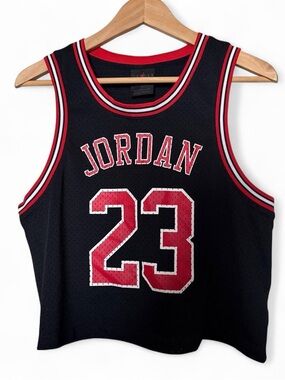 Jordan Cropped Women’s black basketball jersey Size M